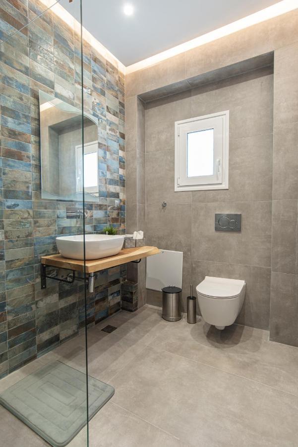 2Bdroom Plaka Apartment Ateny Zewnętrze zdjęcie