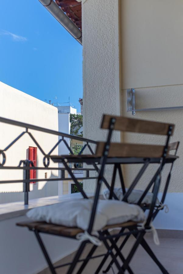 2Bdroom Plaka Apartment Ateny Zewnętrze zdjęcie