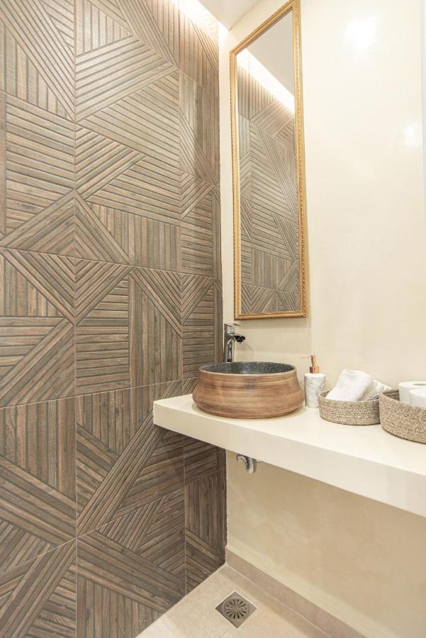 2Bdroom Plaka Apartment Ateny Zewnętrze zdjęcie